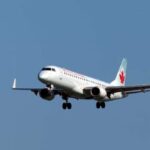 Foto composta mostrando homem com boné à esquerda e mulher com cabelos curtos e grisalhos à direita.