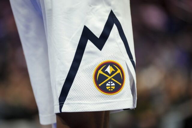 A última lesão do Nuggets pode desencadear um mecanismo desesperado Calvin Booth