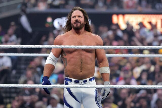 AJ Styles se aposenta após derrota no WWE Royal Rumble AJ Styles in the ring at WrestleMania 41