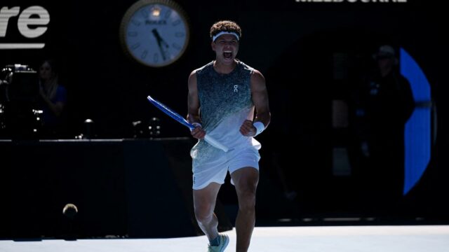 Aberto da Austrália 2026: o americano nº 1 Shelton vence o francês Humbert na batalha dos canhotos
