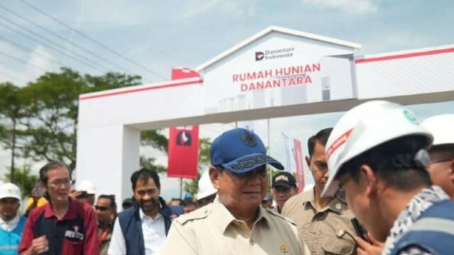 Acelerando a construção de abrigos em Aceh, Hutama Karya está Acelerando a construção de abrigos em Aceh, Hutama Karya está otimista de que isso pode ajudar na recuperação dos moradores afetados pelo desastre