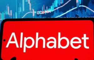 Acordo com a Apple Siri leva o Google a ultrapassar o marco histórico de um trilhão de dólares: a grande tecnologia fica ainda maior Acordo com a Apple Siri leva o Google a ultrapassar o marco histórico de um trilhão de dólares: a grande tecnologia fica ainda maior