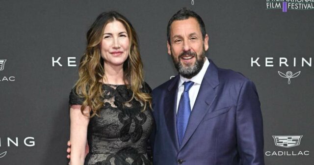 Adam Sandler acha que se casaria com a esposa Jackie, Adam Sandler acha que se casaria com a esposa Jackie, mesmo que não fosse famoso