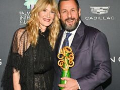 Adam Sandler derruba a casa no baile de gala de Palm Springs com o hilariante discurso ‘E se’ ele não tivesse conseguido Adam Sandler derruba a casa no baile de gala de Palm Springs com o hilariante discurso 'E se' ele não tivesse conseguido