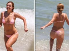 Addison Rae mostra seu corpo sexy de praia em novas fotos MediaMode_EXC_addison_03012026_054