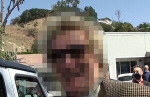 Adivinhe quem é esse vovô orgulhoso! 010526_rod_stewart_guess_who_kal