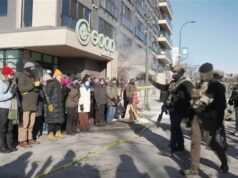 Agentes federais atiram e matam pessoa em Minnesota Agentes federais atiram e matam pessoa em Minnesota