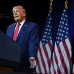 Desenho animado de Mike Luckovich