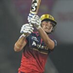 Aguarde a primeira centena de WPL continuar, Smriti Mandhana fica aquém do século