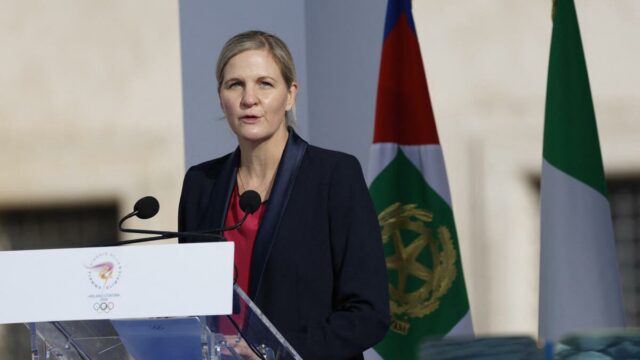 Ainda não há comunicação formal com Donald Trump sobre as Olimpíadas de Los Angeles em 2028, diz COI
