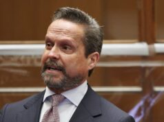 Alan Jackson explica por que se retirou do caso de assassinato de Nick Reiner Destaque O promotor distrital de Los Angeles, Nathan Hochman, fala sobre o caso de Nick Reiner