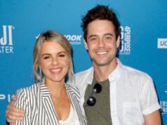 Ali Fedotowsky compartilha atualização ‘perturbadora’ sobre o câncer de tireoide de Kevin Manno Ali Fedotowsky compartilha atualização 'perturbadora' sobre o câncer de tireoide de Kevin Manno