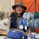 Almofadas, abajures e muito mais feitos à mão trazem calor aos espaços residenciais de WA