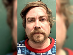 Ameaça de bomba feita contra o Harrah’s Casino em Nevada depois que o jogador perdeu US$ 20.000 Ameaça de bomba feita contra o Harrah's Casino em Nevada depois que o jogador perdeu US$ 20.000. Foto de Seth Levi Maybee