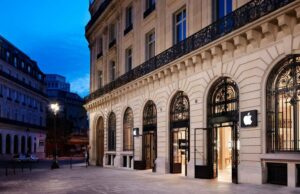 Apple obtém vitória legal na França sobre transparência no rastreamento de aplicativos UE nega relatório de que está interrompendo ações contra a Apple e outros gigantes da tecnologia dos EUA | Uma Apple Store em Paris