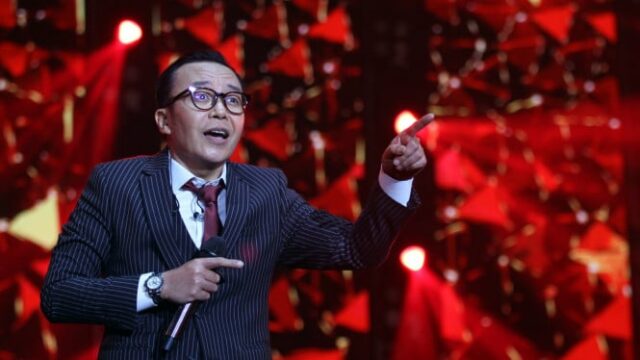 Ari Lasso fica doente no meio da polêmica com Dearly Joshua
