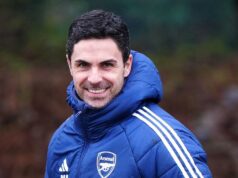 Arteta emite grito de guerra após oscilação do Arsenal Arteta emite grito de guerra após oscilação do Arsenal