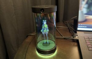 As cinco invenções de IA mais estranhas que vi na CES 2026 Razer Project AVA Kira ajudando no 'Battlefield 6'