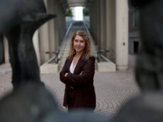 As empresas da Califórnia estão excessivamente regulamentadas? As empresas da Califórnia estão excessivamente regulamentadas?