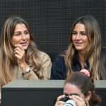 Myla e Charlene Federer assistem à partida de Jannik Sinner no Aberto da Austrália esta semana