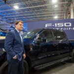 As montadoras enfrentam um 'inverno EV' em 2026, à medida que o crescimento das vendas desacelera