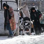 As políticas de campo de desabrigados de Mamdani deixam todos feridos