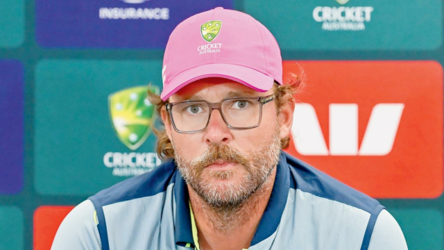 Ashes: O assistente técnico da Austrália, Daniel Vettori, não defende nenhuma decisão giratória
