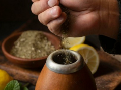 Aspirante paraolímpico caminha novamente após 20 anos e ganha uma nova vida Aspirante paraolímpico caminha novamente após 20 anos e ganha uma nova vida