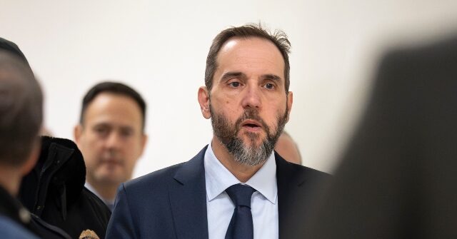 Assista ao vivo: o ex-conselheiro especial Jack Smith testemunha perante Assista ao vivo: o ex-conselheiro especial Jack Smith testemunha perante o Congresso