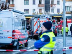 BLOG AO VIVO: Rei Charles ‘de coração partido’ depois que a festa de NYE no resort suíço se transformou em uma ‘tragédia de pesadelo’ – deixando 47 mortos e 115 feridos BLOG AO VIVO: Rei Charles 'de coração partido' depois que a festa de NYE no resort suíço se transformou em uma 'tragédia de pesadelo' - deixando 47 mortos e 115 feridos