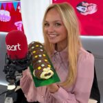 Emma Bunton marcou seu 50º aniversário ao vivo enquanto suas colegas de banda das Spice Girls lhe desejavam um feliz aniversário em doces homenagens.-