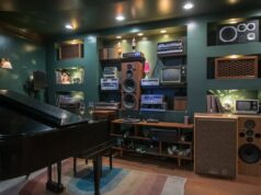 Bar retrô peculiar The Middle 8 será fechado em Pleasanton O Middle 8 em Pleasanton se considera um