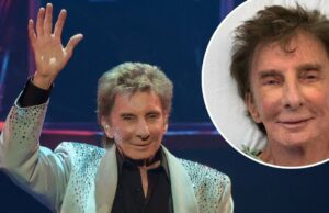 Barry Manilow compartilha selfie na cama do hospital e atualizações após diagnóstico de câncer atualização de saúde de Barry Manilow