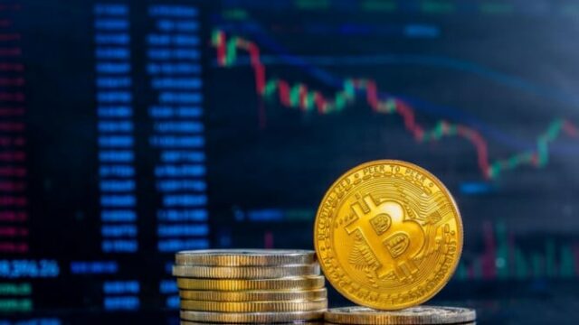 Bitcoin cai para o nível mais baixo, analista prevê correção mais profunda para US$ 70.000

