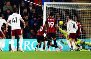 Bournemouth x Arsenal – Premier League AO VIVO: último placar, notícias do time e atualizações enquanto Gabriel compensa seu raro erro ao empatar o placar seis minutos depois de presentear Evanilson com um passe rebelde Bournemouth x Arsenal - Premier League AO VIVO: último placar, notícias do time e atualizações enquanto Gabriel compensa seu raro erro ao empatar o placar seis minutos depois de presentear Evanilson com um passe rebelde