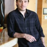 As relações entre os Beckhams romperam tão completamente no verão passado que, a certa altura, o filho mais velho, Brooklyn, pediu a seus pais que o contatassem apenas por meio de seus advogados.