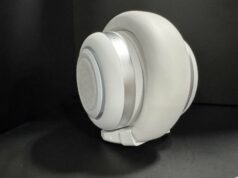 CES 2026: os fones de ouvido Neo da TDM se transformam em alto-falantes com um simples toque Estande da TDM na CES 2026