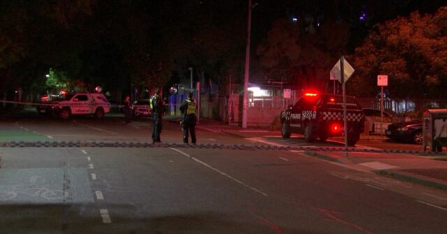 Ao chegar, um homem foi localizado com ferimentos graves.