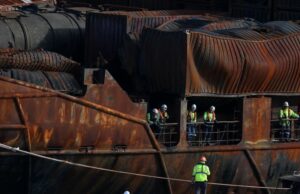 Capitão russo ‘não fez nada’ para evitar queda de navio-tanque dos EUA, dizem promotores do Reino Unido no julgamento Yahoo news home