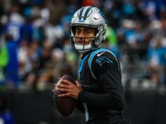 Carolina Panthers garante o título da primeira divisão em uma década Jenn McGraw