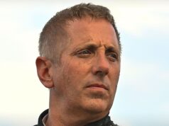 Casa de Greg Biffle, da NASCAR, assaltada semanas após acidente fatal de avião, $ 30 mil roubados Greg Biffle principal Getty