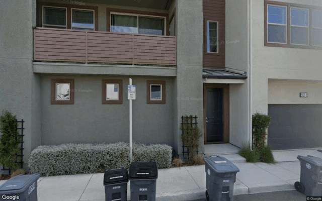 Casa isolada é vendida em Dublin por US$ 1 milhão 5821 Midnight Place - Google Street View