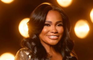 Casada com o Dr. Heavenly, da medicina, compartilha atualizações sobre seu filho afastado Casada com a Dra. Heavenly da Medicina, compartilha atualizações sobre seu relacionamento com o filho distante