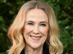 Catherine O’Hara morta aos 71 anos Catherine O'hara sozinha em casa Sub Everett