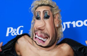 Celebrity Scramble – Adivinhe o garanhão sem camisa! Celebrity Scramble - Adivinhe o garanhão sem camisa!