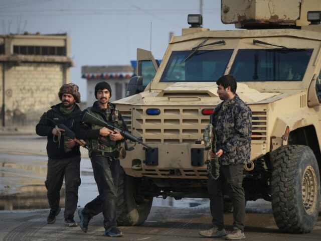 Cessar-fogo entre o exército sírio e as forças lideradas pelos curdos foi prorrogado por 15 dias
