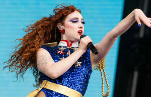 Chappell Roan diz que sua música indicada ao Grammy, ‘The Subway’, foi inspirada por alguém por quem ela estava ‘apaixonada’ Chappell Roan diz que sua música indicada ao Grammy, 'The Subway', foi inspirada por alguém por quem ela estava 'apaixonada'