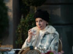 Chefe de ‘Palm Royale’ explica a música final de Carol Burnett e as esperanças da terceira temporada Palm Royale