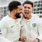 Chelsea venceu o Crystal Palace por 3 a 1 e passou para os quatro primeiros colocados da EPL