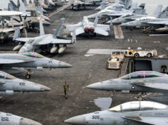 China alerta contra o “aventureirismo militar” dos EUA à medida que as tensões no Irão aumentam China alerta contra o “aventureirismo militar” dos EUA à medida que as tensões no Irão aumentam